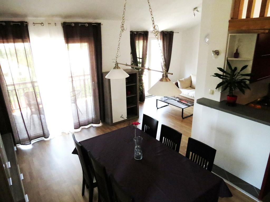 Apartments Ljubicic Подстрана Номер фото