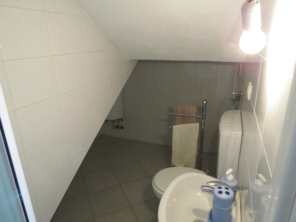 Apartments Ljubicic Подстрана Номер фото